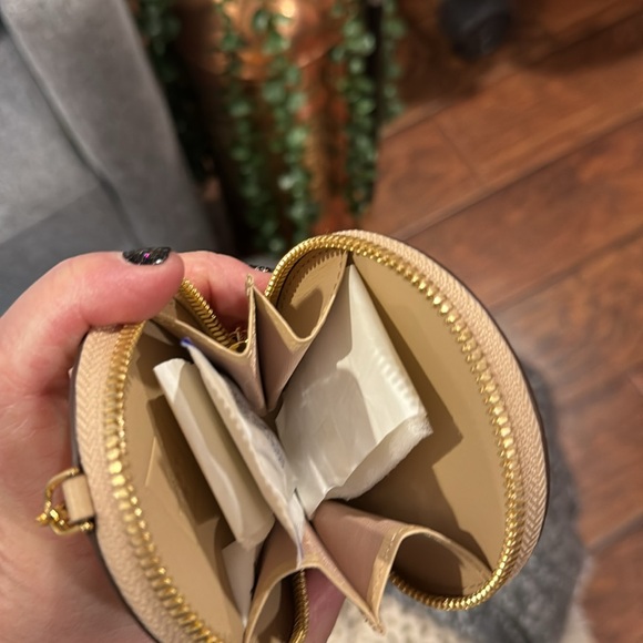 MCM coin pouch / bag charm NWT full inclusion - Picture 3 of 7